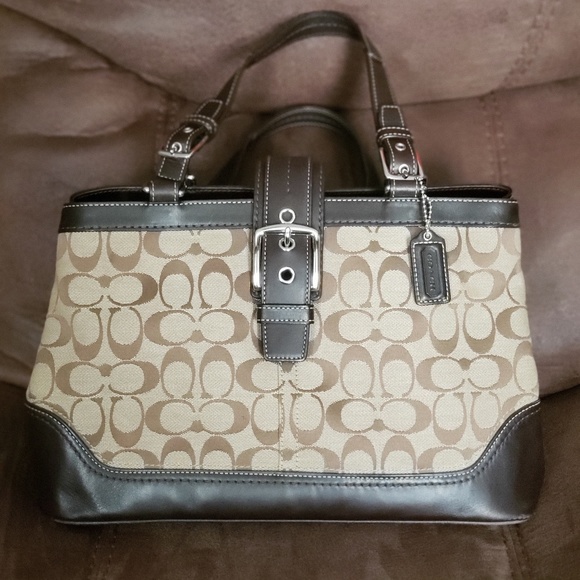 COACH handbag - Picture 1 of 4